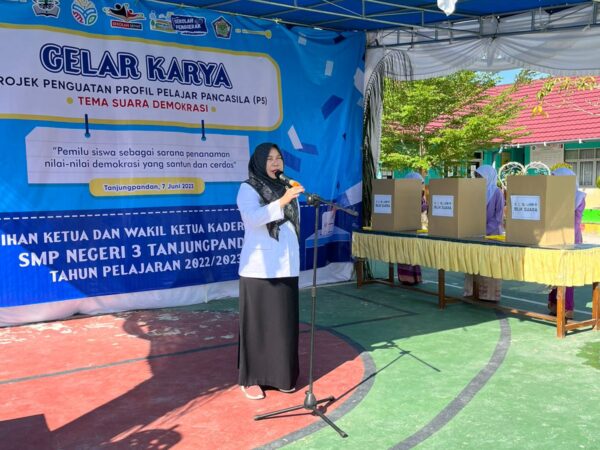 GELAR KARYA P5 TEMA SUARA DEMOKRASI SMPN 3 TANJUNGPANDAN