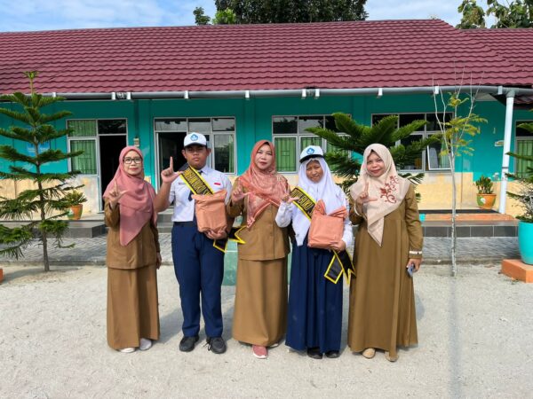 Peringatan Bulan Bahasa SMPN 3 Tanjungpandan