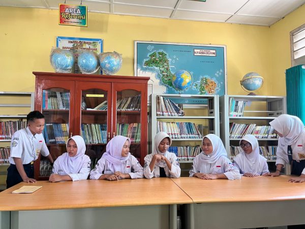 Pesan dan Kesan Kakak Kelas kepada Adik Kelas : Menjadi Teladan yang baik Pesan dan Kesan Kakak Kelas kepada Adik Kelas : Menjadi Teladan yang baik